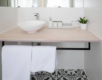 Фото номера Апартаменты с балконом Апартаменты Blue Birds Apartment г. Краков 15