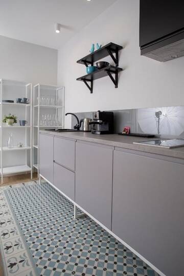 Фото номера Апартаменты с балконом Апартаменты Blue Birds Apartment г. Краков 11