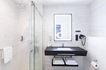 Фото номера Двухместный номер с 1 кроватью Отель Grand Ascot Hotel г. Краков 9