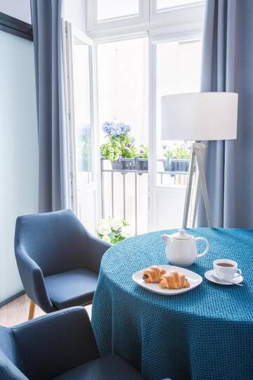 Фото номера Апартаменты «Выспяньски» Апартаменты Cadena Gallery Apartments г. Краков 11
