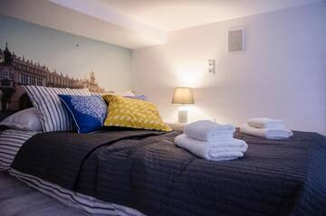 Фото номера Апартаменты Делюкс Апартаменты Cracow Jacuzzi Apartments - White Room г. Краков 67
