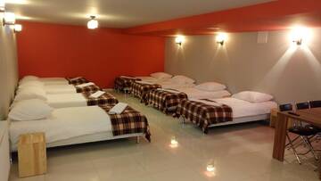 Фото номера Общий номер для мужчин и женщин с 8 кроватями Хостелы Hostel Bazar г. Краков 6