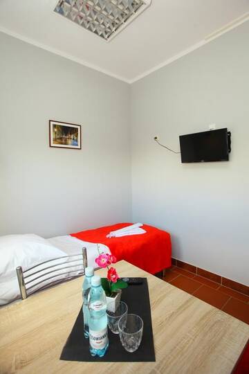 Фото номера Одноместный номер Хостелы Hostel Bazar г. Краков 3