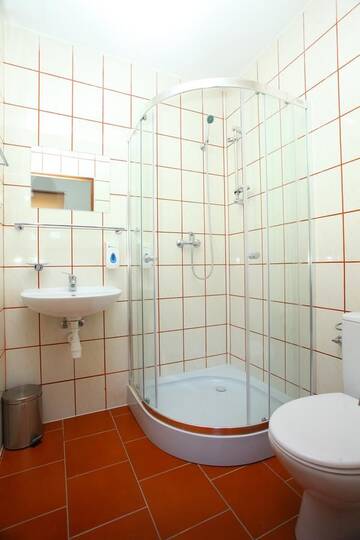 Фото номера Одноместный номер Хостелы Hostel Bazar г. Краков 4