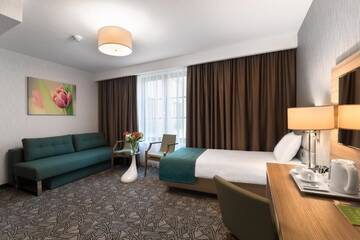 Фото номера Одноместный номер Отель Golden Tulip Krakow Kazimierz г. Краков 3