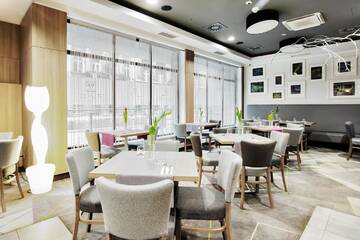 Фото Отель Golden Tulip Krakow Kazimierz г. Краков 5