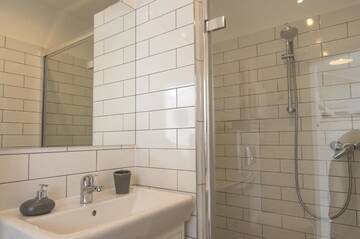 Фото номера Стандартный номер-студио Апартаменты Habitat Apartments г. Краков 15