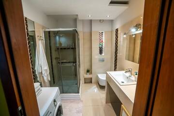 Фото номера Апартаменты с 1 спальней Апартаменты Torre Verona Exclusive Apartment г. Краков 67