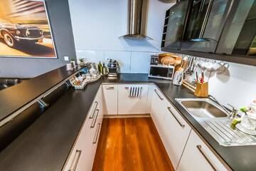 Фото номера Апартаменты с 1 спальней Апартаменты Torre Verona Exclusive Apartment г. Краков 38