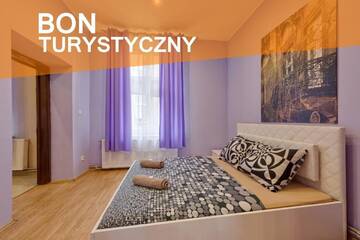 Фото номера Четырехместный номер с собственной ванной комнатой Гостевой дом 70s Guest room г. Краков 9