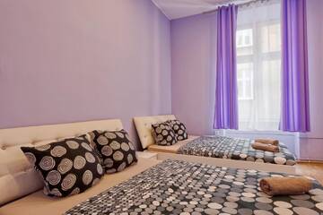 Фото номера Cемейный номер с собственной ванной комнатой Гостевой дом 70s Guest room г. Краков 9