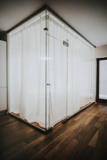 Фото номера Улучшенные апартаменты Апартаменты Mia Apartments г. Краков 9