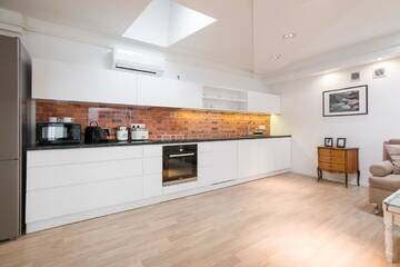 Фото номера APARTMENT GLAMOUR WAWEL VIEW Апарт-отели DIETLA 66 by NOOK NOOK г. Краков 5