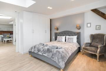 Фото номера APARTMENT GLAMOUR WAWEL VIEW Апарт-отели DIETLA 66 by NOOK NOOK г. Краков 7