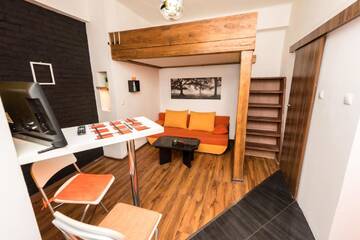 Фото номера Апартаменты-студио – 6 Kordeckiego Street Апартаменты Your Krakow Apartment г. Краков 3