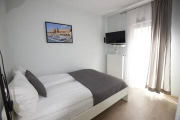 Фото Апартаменты Kraków Apartments - Solna Studio &amp; Apartments г. Краков 3