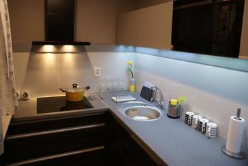Фото номера Апартаменты 5 Апартаменты Friendly Apartments - Krakow г. Краков 16