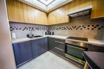 Фото номера Апартаменты Делюкс с балконом Апартаменты Kazimierz Friendhouse Apartments г. Краков 7