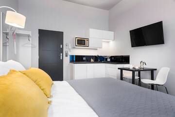 Фото номера Апартаменты-студио с балконом Апартаменты Home Sleep Home Przemyska г. Краков 5