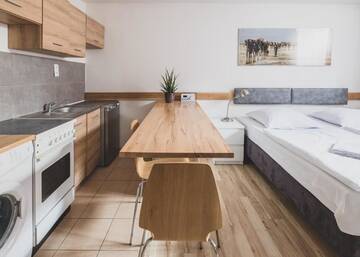 Фото номера Апартаменты-студио Гостевой дом Cybulskiego Guest Rooms г. Краков 4