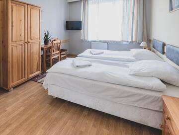 Фото номера Двухместный номер эконом-класса с 1 кроватью Гостевой дом Cybulskiego Guest Rooms г. Краков 3