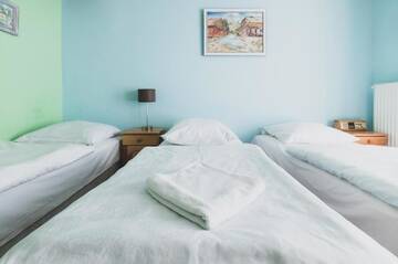 Фото номера Люкс с 2 спальнями Гостевой дом Cybulskiego Guest Rooms г. Краков 5