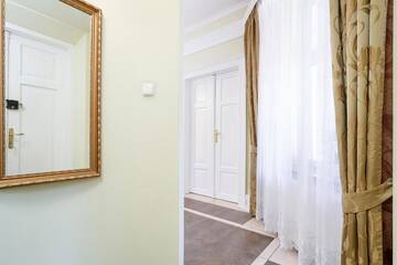 Фото номера Апартаменты Делюкс с балконом (3 взрослых) Апарт-отели Elegant Apartments г. Краков 14