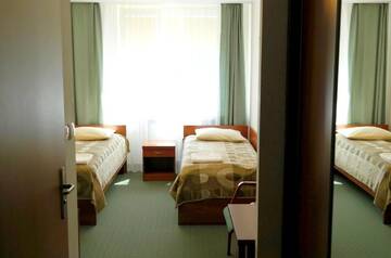 Фото номера Двухместный номер с 2 отдельными кроватями Хостелы Hostel Krakowiak г. Краков 6