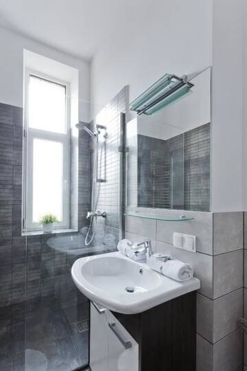 Фото номера Трехместный номер Апарт-отели Angel House Aparthotel г. Краков 30