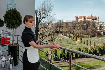 Фото номера Двухместный номер Делюкс с 1 кроватью и балконом Отель Queen Boutique Hotel г. Краков 10