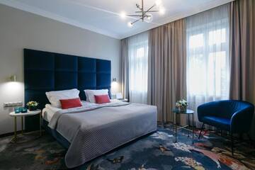 Фото номера Двухместный номер с 1 кроватью Отель Queen Boutique Hotel г. Краков 4