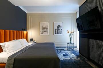 Фото номера Двухместный номер с 1 кроватью Отель Queen Boutique Hotel г. Краков 9