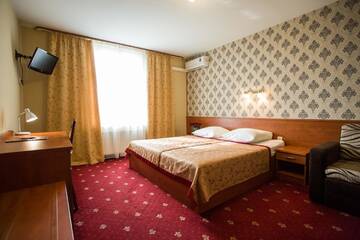 Фото номера Двухместный номер с 1 кроватью Отель Hotel Maksymilian г. Краков 2