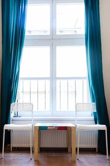 Фото номера Трехместный номер Хостелы HEYnow Rooms, Apartments and hostel in CITY center г. Краков 6