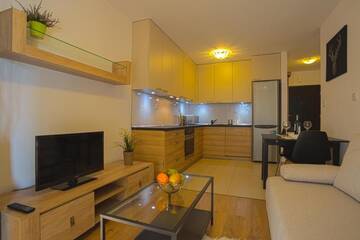 Фото номера Апартаменты с балконом Апартаменты Victoria Estate Apartments г. Краков 32