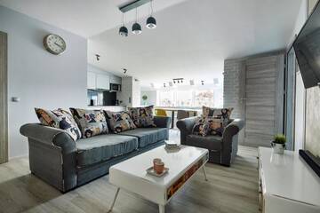 Фото номера Современные апартаменты Делюкс Апарт-отели Aparthotel Best Views г. Краков 3