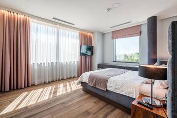 Фото номера Роскошный люкс Гранд с видом на Вислу Апарт-отели Aparthotel Best Views г. Краков 8