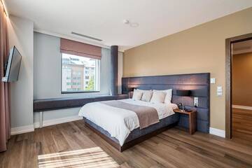 Фото номера Роскошный люкс Гранд с видом на Вислу Апарт-отели Aparthotel Best Views г. Краков 6
