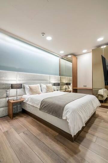 Фото номера Роскошные апартаменты с 1 спальней и мезонином Апарт-отели Aparthotel Best Views г. Краков 6