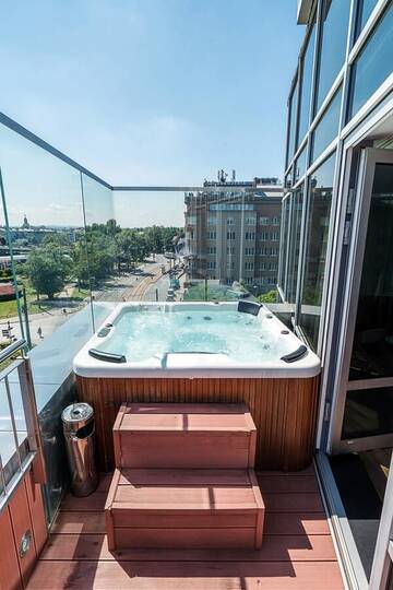 Фото номера Роскошный пентхаус с панорамным видом Апарт-отели Aparthotel Best Views г. Краков 7