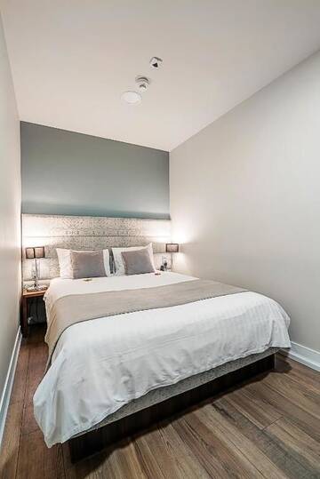 Фото номера Роскошные апартаменты с 1 спальней и мезонином Апарт-отели Aparthotel Best Views г. Краков 15