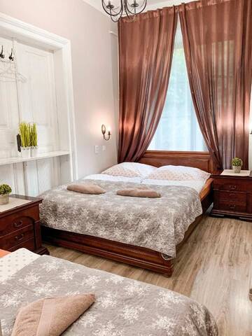 Фото номера Трехместный номер Хостелы Hostel u Kmity г. Краков 3