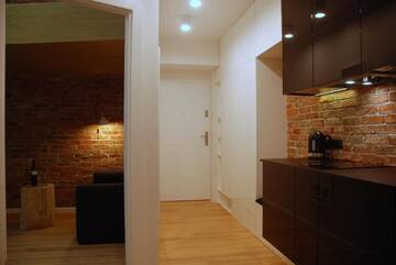 Фото номера Апартаменты с 2 спальнями Апартаменты Old Town, Loft Style Apartment WAWELOFTS г. Краков 42