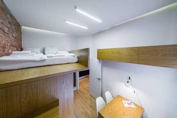 Фото номера Апартаменты с 2 спальнями Апартаменты Old Town, Loft Style Apartment WAWELOFTS г. Краков 95