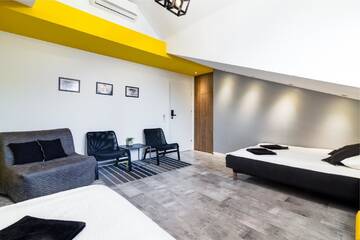 Фото номера Апартаменты с 2 спальнями Апартаменты Rainbow Apartments 1 г. Краков 9