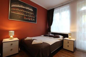 Фото номера Апартаменты с 2 спальнями и террасой Апартаменты Rainbow Apartments 1 г. Краков 10