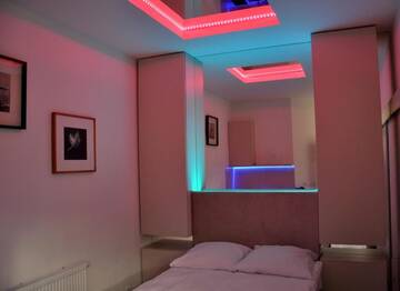 Фото номера Небольшой номер-студио Апартаменты Mirror Apartments г. Краков 18