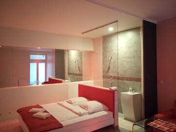 Фото номера Стандартные апартаменты Апартаменты Mirror Apartments г. Краков 5