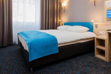 Фото номера Стандартный номер с кроватью размера &quot;king-size&quot; Отель Hotel Legend г. Краков 4