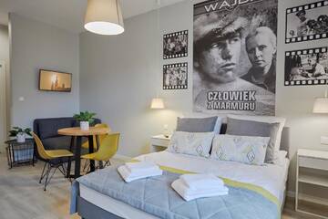 Фото номера Апартаменты Делюкс Апарт-отели FLORIANSKA 32 by PI Apartments г. Краков 19
